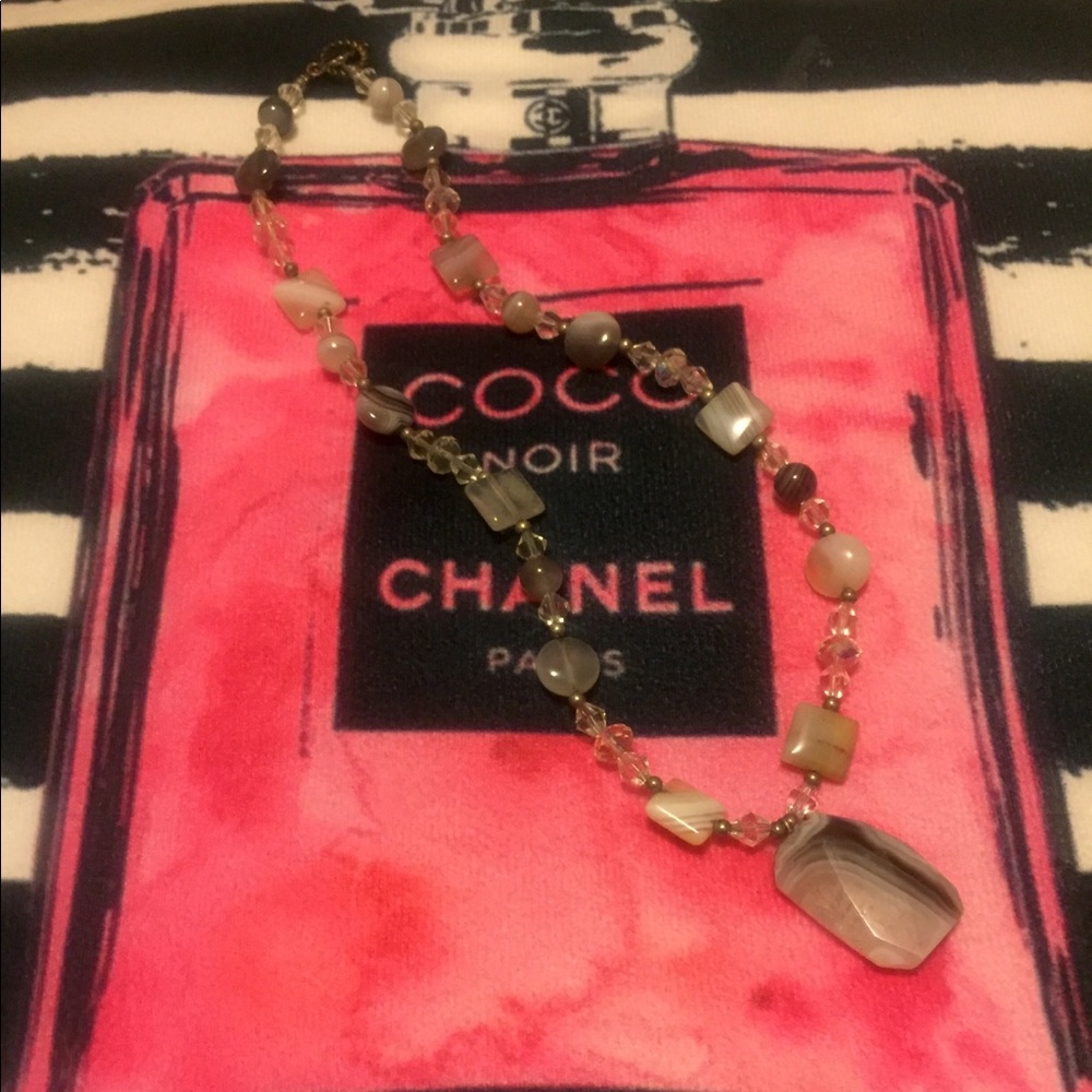 NECKLACE - Picture 2 of 4